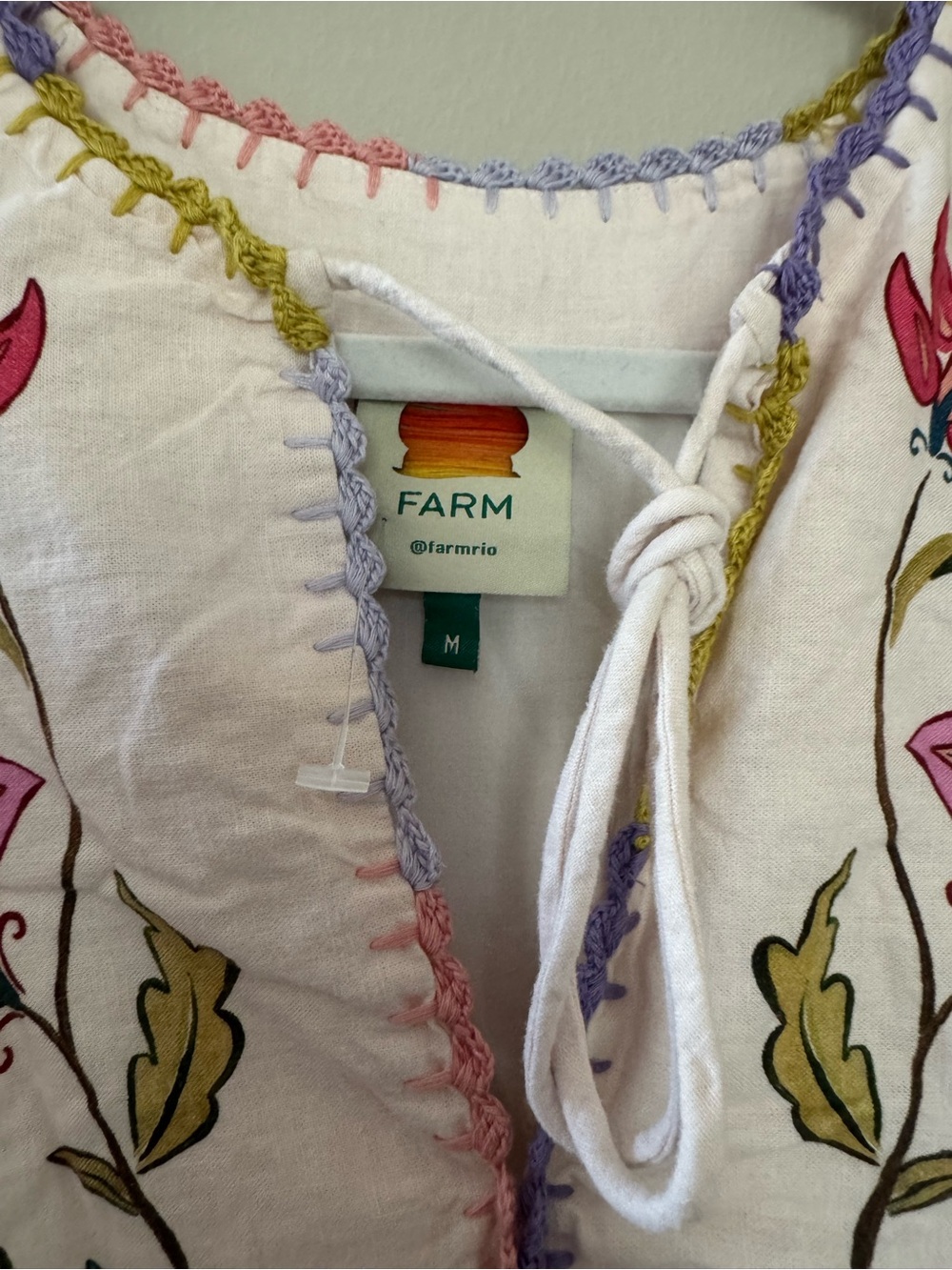 FARM Rio Mini Dress with Multicolor Floral Embroidery - Picture 3 of 4